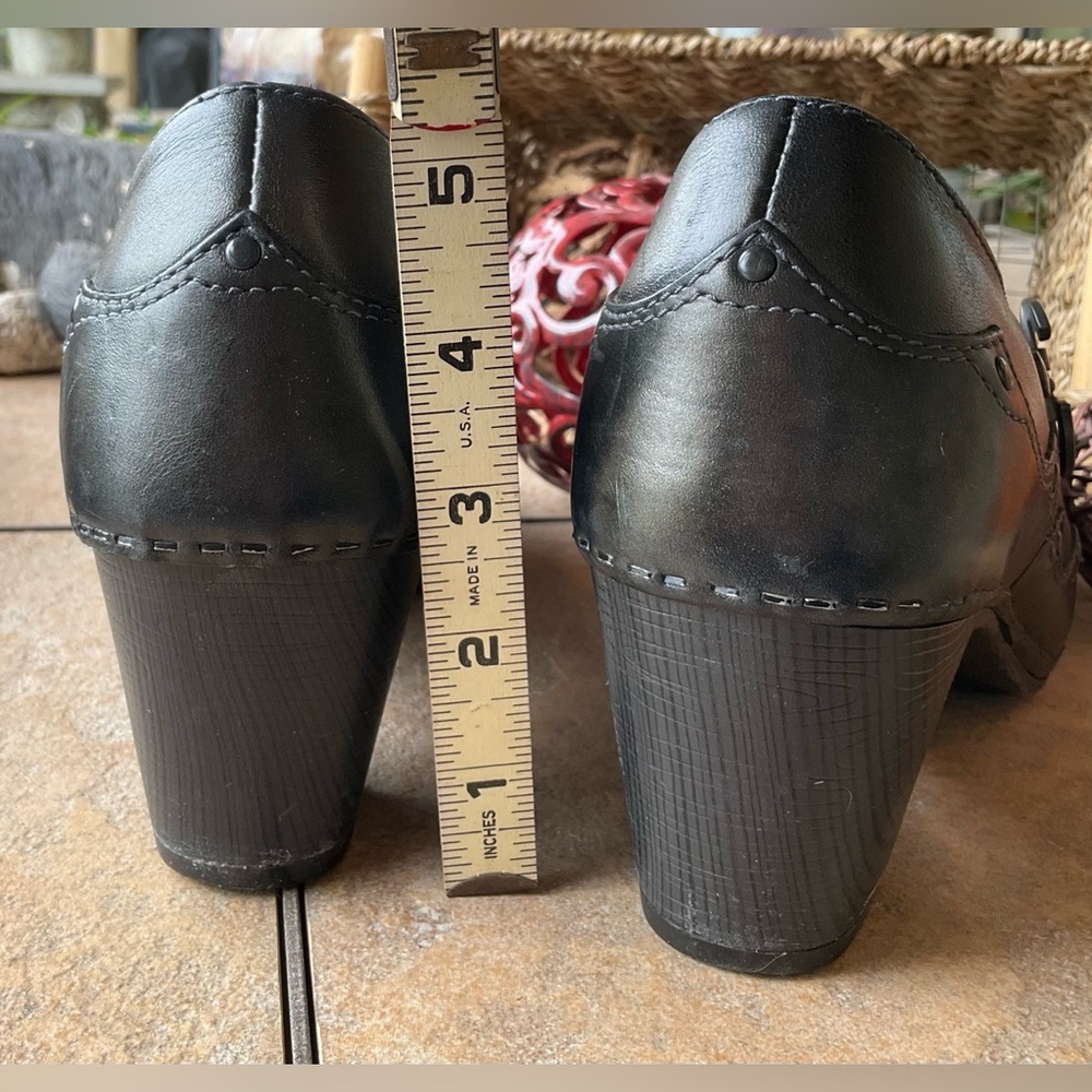 Dansko ‘Nevin’ Heel Clog - Picture 10 of 14